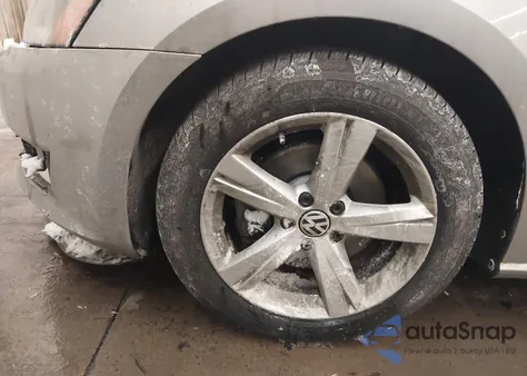 2014 Volkswagen Passat 2.5L Se из США, поврежденный, VIN 1VWBP7A32EC008397